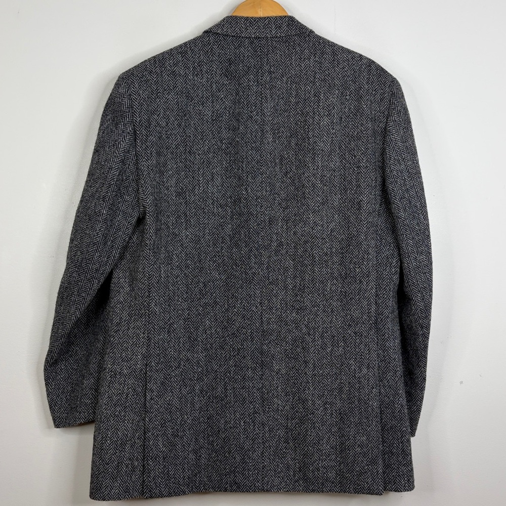Men's Gray Herringbone Wool Blazer - Picture 3 of 16